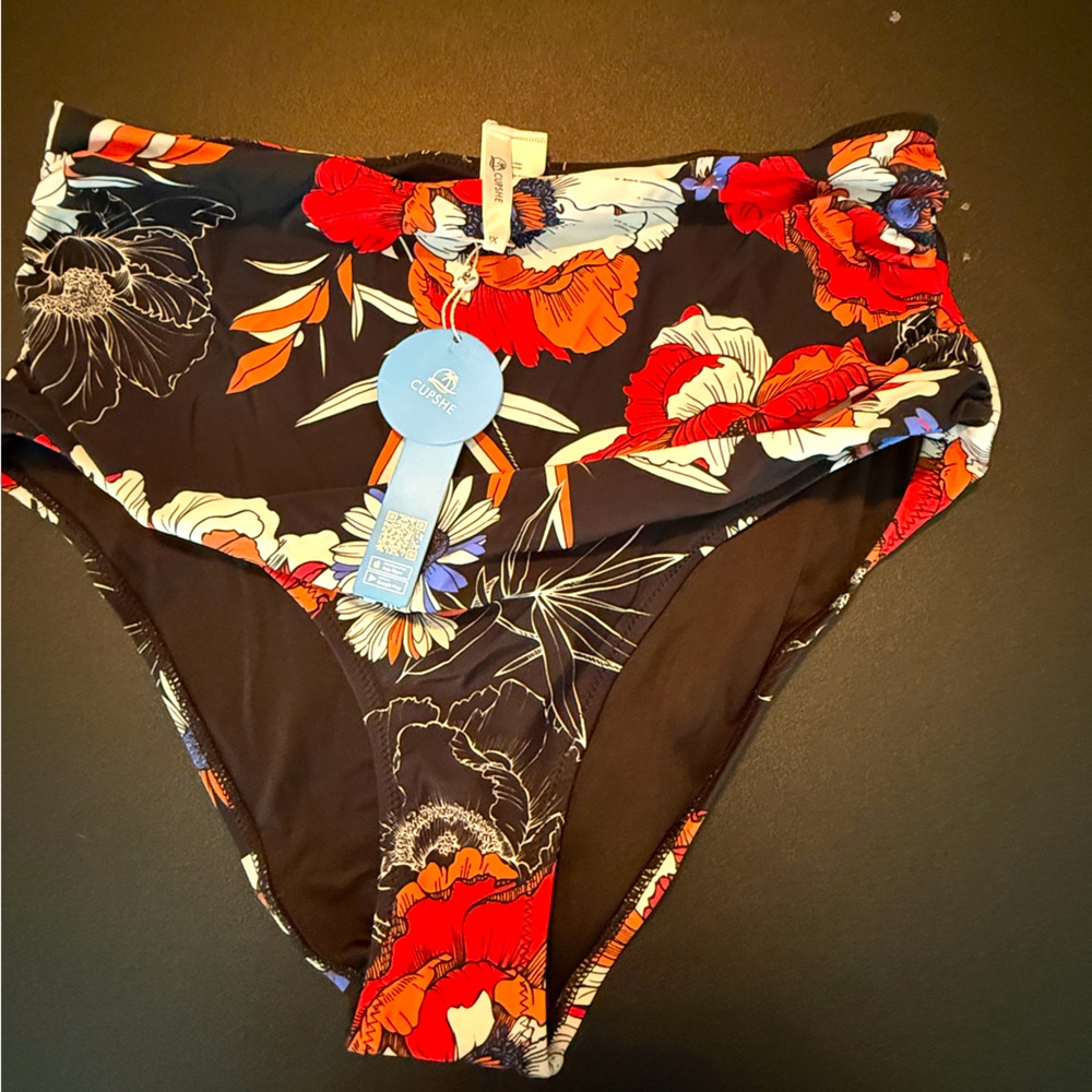 NWT CUPSHE high waisted ruched floral swim bottom new - plus size OX